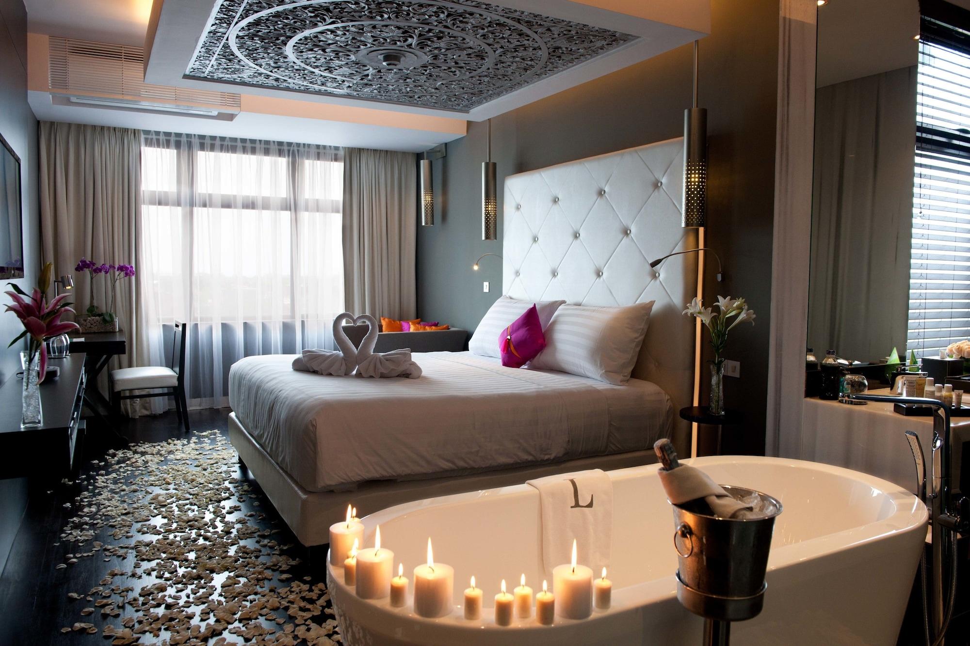 L Hotel 4*